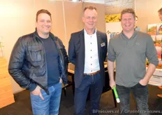 Gerard van Wijk (Hoog Bos), Ruud Vlottes (Huisman Scherming) en Kees van Wijk (Hoog Bos en VW Orchids)