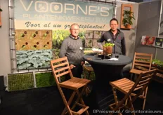 Piet Beukelmann en Ino Molenaar van Voorne's Plantenkwekerij