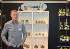 Wim de Zwaam van De Zwaan presenteerde o.a. hun concept voor pasen.