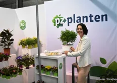 Marlène Zuidgeest van PZ Planten bestaan deze maand (Maart 2018) 60 jaar en presenteert het nieuwe logo op de beurs.