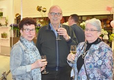Arie v/d Wel met Gre Kuijvenhoven en Tinneke v/d Berg