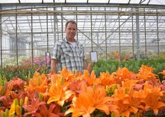 De draaiende motor achter de testkassen van G.A. Verdegaal & Zn. Export, dhr. G.C.J. Verdegaal