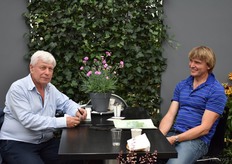 Kwekerij Henk Holtmaat, Henk Holmaat en een klant