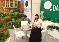 De Israëlische veredelaar Danziger, die nooit een van de grote boomkweker- & sierteelbeurzen overslaat. Op Plantarium o.a. vertegenwoordigd door Ayala Zilberman