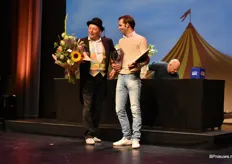 De winnaar van de VGB award Rijk de Jong wint de 1e prijs met de Celesia Limited Curol.