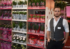 Joey Stalman van More Lips laat ons het totaal pakket zien op een mooie display.