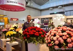 Otto Hartlieb van Kordes Roses presenteert de nieuwe varieteit Con Amore. Een aantal kwekers in Oekraïne en Rusland zijn er al mee aan de slag gegaan.