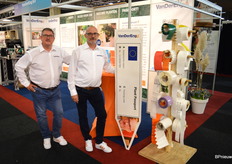 Klaas Brouwer en Peter du Crocq van Van der Eng. In 2020, zo heeft het bedrijf zich ten doel gesteld, is de productie volledig 'zero-waste'.