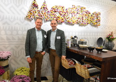 Twee van de drie Madiba kwekers, Johan van de Westeringh en Kees de Jongh. Volgend jaar bestaat het merk 15 jaar, en daar gaan we ongetwijfeld nog van horen!