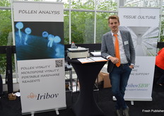 Rick Vreugdenhil with Iribov. Demand for its services involving di-haploid analyses is growing fast, as is the demand for services determining pollen vitality.