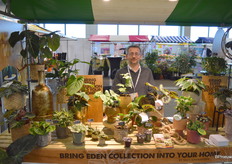 Richard Venema van Smit Kwekerijen, dat eigenlijk op elke beurs weer nieuwe botanische wondertjes op de plank heeft staan.
