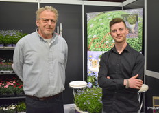 De mannen van Kwekerij De Rijke, Gerard Voois en Daniël Eggebeen.