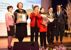 Goud in de (nieuwe) categorie Duurzaamheid, Inner Mongolia, China (samen met Sven Hoping, Pöppelman)