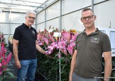 Evert en Edward Bot naast het soort Master.