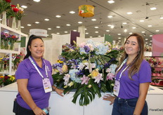 Laura Young en Catalina Ciro, Continental Flowers