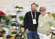 Joey Echeveste en Tish Martinez, kwekerij Por La Mar