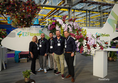 Het EZ Flower team