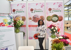 Susan Kuria van Flawless Flowers Ltd., die volgend jaar van start gaat met hun eigen productie.