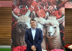 Alberto Cantillana van Cantiza Floral Group