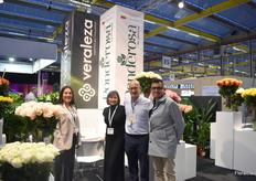 Monica Rocio Mendez Papagayo, Maria Josefa Nunez Vaquez, Fernando Otero Vilarino en Javier Sastre van Veraleza SL / Ponderosa