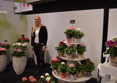 Marischa van den Ende, Apartus