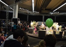 Down in hall 1.A, florist where busy giving shows the entire week. They could count on a lot of attention