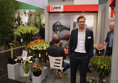 Konst Alstroemeria, omang others represented by Tjerk Veening