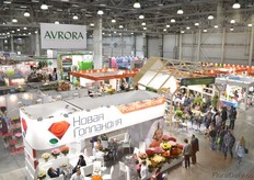 Birdview of the exhibition floor.