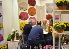 Alain Sauve of Sauve talking with visitors.