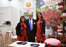 Sally van der Hors, Karol Pawlak (Fleuroselect president and founder of Vitroflora), and Ann Jennen of Fleuroselect.