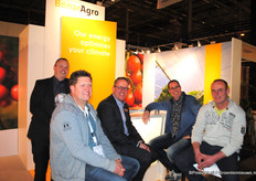 Gezelligheid bij Bonar Agro. Spot Klaas-Jan de Ruiter en Peter Ollevier en de gasten.