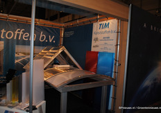 De plastic kassen van TIM Kunststoffen