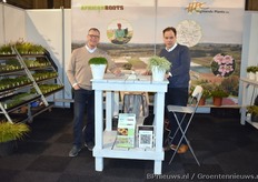 Hans v. Bentvelsen en Arno Treuren van African Roots presenteerde hun stekken uit Kenia.