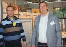 Peter Verbaas en Paul Bol informeerden de bezoekers over het Food Compass.