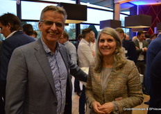 Paul Ras van Sense Marketing en Marlies Goldenberg, pr manager van de Keukenhof