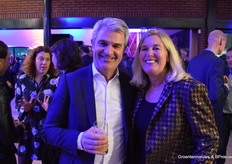 Frans Pijls en Els van Oosten, beide van de Gemeente Westland