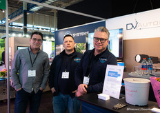 De stand van Opti-systems en DV Automation