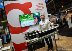Robin Dirks van Growtec, natuurlijk bij de teeltgoten