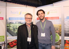 Oom en neef, Peter en Bob Struijt. Peter van Total Energy Group in California en Bob van BS-support. BS-support ontzorgt telers op het gebied van plastic verpakkingen