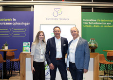 Rosan van Gaalen, Mark Gijzen en Philip Eekman van het jubilerende Enthoven Techniek