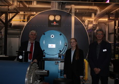 Het werd al bijna donder maar toch wisten wij het Thermeta team vast te leggen, Frank van Leijen en Oriana met haar vader Elbert de Gelder