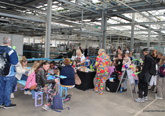 Ballonnen zien we altijd tijdens Kom In De Kas. Jong en oud zijn er gek op!