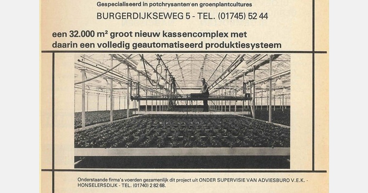 Uitvinder rolcontainersysteem bezoekt kas waar systeem cruciaal voor is