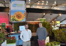 Joey Ritchie van Plant Market samen met oud-collega Peter van Alphen. Plant Market is een internationale groothandel van tuinplanten en gevestigd in, hoe kan het ook anders, Zundert.
