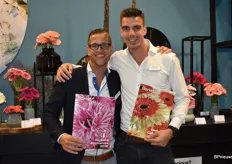 De mannen van Florist, Arthur Kramer en Robin vd Meer met hun nieuwe catalogus van 2019.