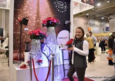 Milena Weller of Selecta One presenting one of their new poinsettia varieties SkyStar. According to Weller, it is not just another color variety, it extends the assortment into a new direction. "It has dark green foliage and red bracts that are covered in white dots, like the flares of a spotlight. On top of that, the thick, robust, dark red, V-shaped stems and the good root system involves excellent characteristics", she says. Click here to read more on SkyStar in a recently published FloralDaily article.